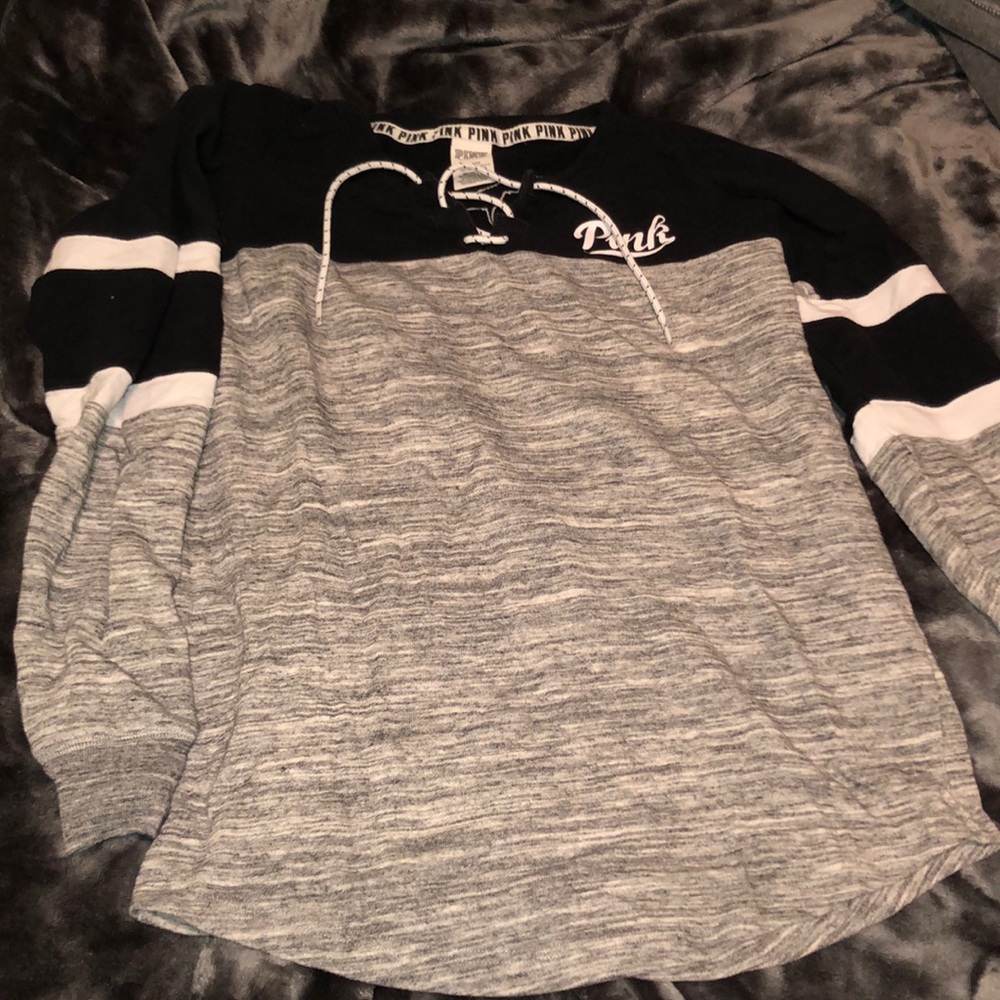 Pink crew neck longsleeve